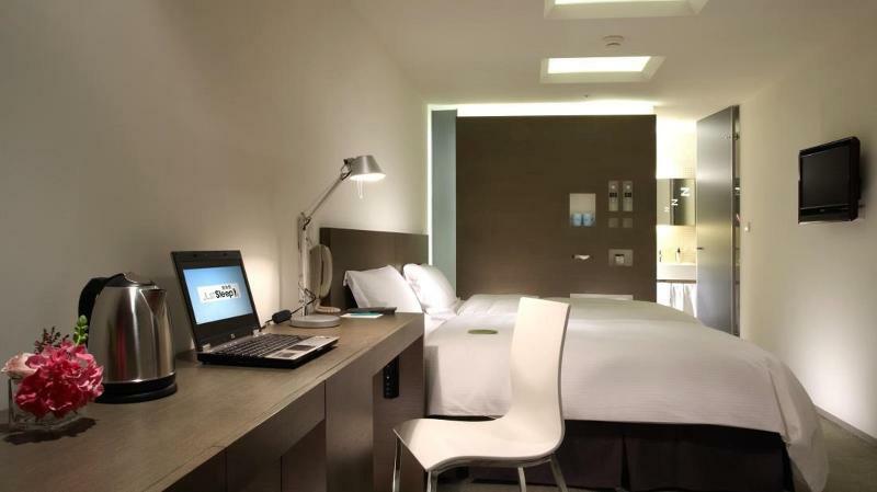 Just Sleep - Lin Sen Hotel Taipei Bagian luar foto